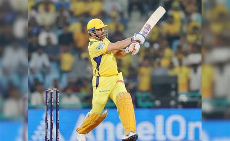 MS Dhoni: धोनी ने रच दिया इतिहास, टॉप 5 में केवल दिग्गजों का ही है ...