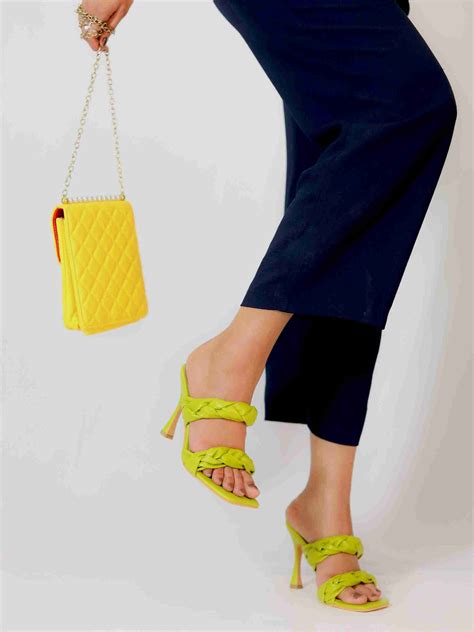 Lila Green Heels – Monrow Shoes