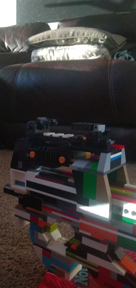 LEGO Working P90 Tutorial 的图像结果