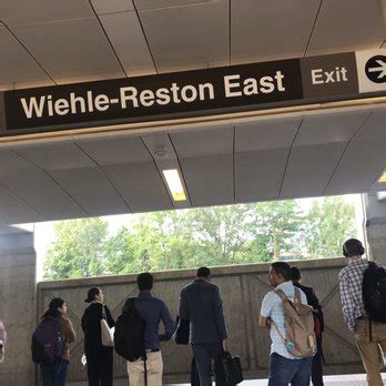 WIEHLE-RESTON EAST METRO STATION - Updated January 2026 - 99 Photos ...