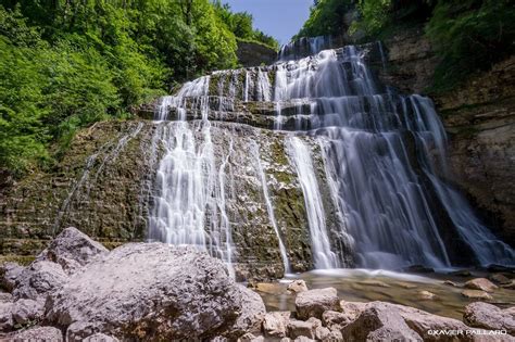 HOSTELLERIE DES MONTS DE VAUX (Perrigny) - Lodge Reviews & Photos ...