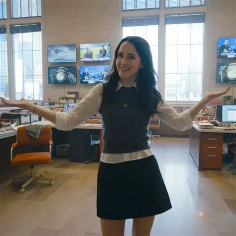 Rachel Brosnahan as Lois Lane. | Ropa, Outfits, Ropa linda