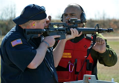 Fort A.P. Hill Army Police conduct semiannual weapons qualification ...