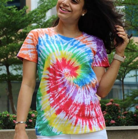 Get Handmade Tie-Dye Tee Shirts For Great Prices | LBB