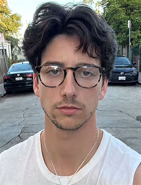 Milo Manheim Nudes Twitter