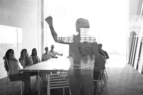 Paywalls: What are they and how to use them - Zuora