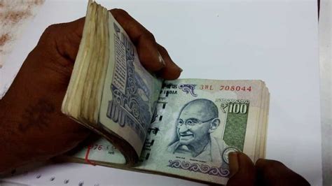 Indian rupee Vs dollar today: No trading in Rupee as markets are shut ...