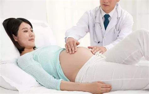 「胎動」怎樣檢測胎兒健康？胎動頻繁正常嗎？ - 每日頭條