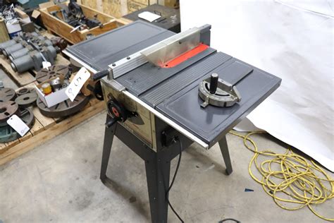Craftsman 9" table saw