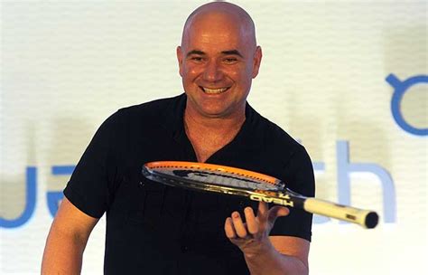 Roger Federer Makes Playing Tennis Look So Easy That It Makes Andre ...