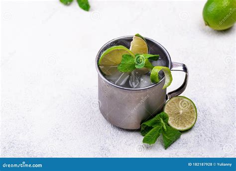 Moscow Mule Cocktail in Mug Stock Photo - Image of refreshment, fresh ...