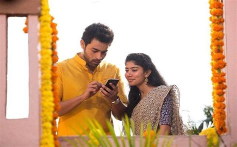Fidaa movie reviews: Varun Tej-Sai Pallavi's film is magical, say fans ...