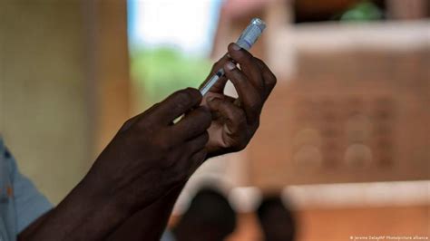 Antimalarial Drug Resistance on the Rise in Africa | NewsClick