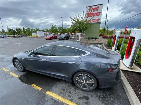 Fred Meyer Salmon Creek (1) | Vancouver, WA | EV Station