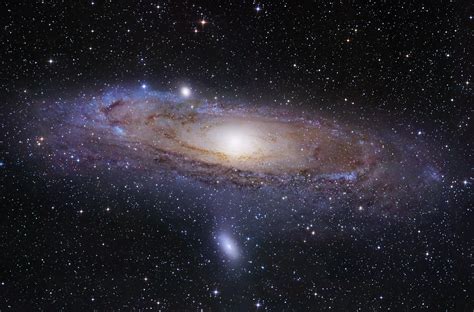 El cosmos sería 250 veces más grande que el universo visible