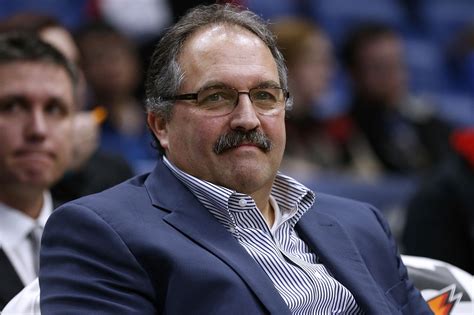Stan Van Gundy becoming Pelicans coach as brother Jeff waits