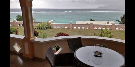 Traumhafte Flitterwochen auf 3 Inseln in 14 Tagen - Seychellen ...