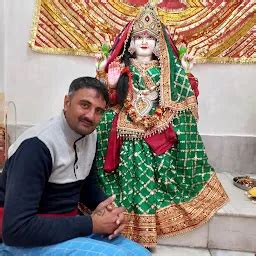 Maa Kali Mandir, Delhi (Kaladhi Mandir) - Hindu temple - New Delhi ...