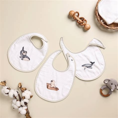 Dreamy Whale Balloon Bibs - Pack of 3 – Soft, Washable & Absorbent – Cugo
