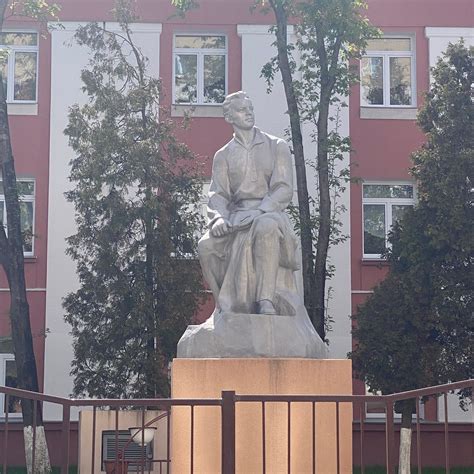 MONUMENT TO ULYANOV-YUNOSHA: Tutto quello che c'è da sapere