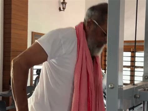 Nana Patekar Gym Fitness; Shilpa Shetty Praises; Actor Wears Gamcha