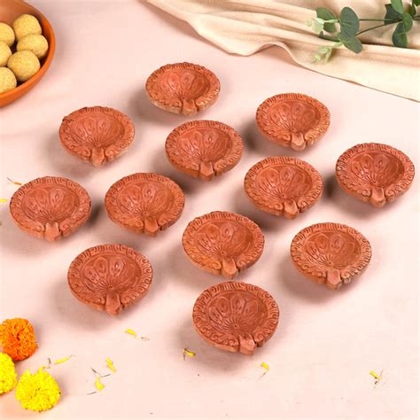 Set Of 48 Sustainable Engraved Terracotta Diyas Online - Premium Candle ...