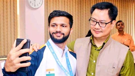 Sports Minister Rijiju announced cash prizes to medal winning wrestlers ...