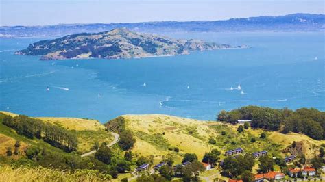 Do you know the difference between ocean, sea, bay and gulf? | TimesTravel