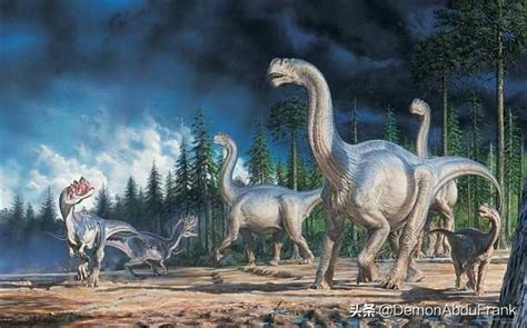 美国发现了一只活恐龙是真的吗，实为恐龙道具(疑点重重) — 探灵网