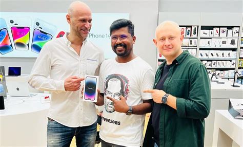 Kerala Man Spend Rs 40,000 On Tickets To Fly To Dubai And Purchase ...