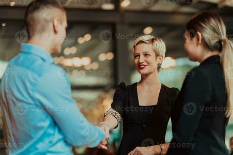 Free Pictures of Networking 的图像结果