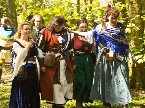 Larping: Playing a medieval ruler in a magical kingdom could change ...