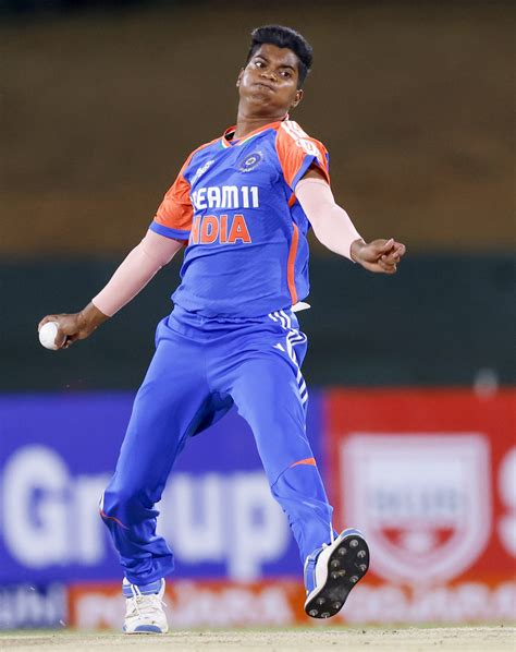 WPL: We were very clear on what we wanted, says RCB coach Rangarajan on ...