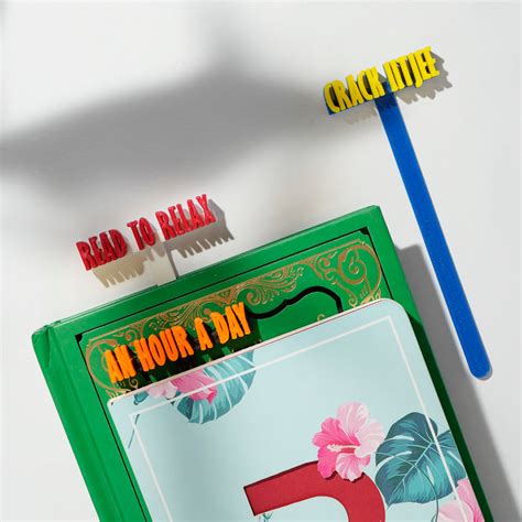 Personalized colour, name and text Gift Bundle – FormSolid