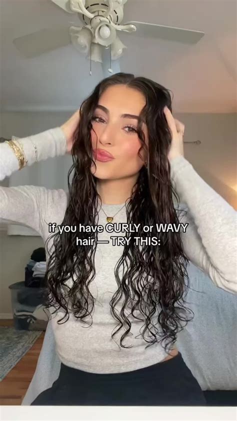 Wet curly hairstyles | Easy hairstyles, Wet look hair, Hair styles