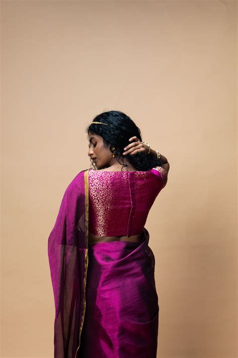 Buy Readymade Sweetheart Neck Blouse Online | Huts & Looms