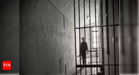 Indian charged with kidnapping after driving away 2 children in car in ...