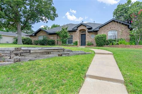 1255 Elmbrook Dr, Kennedale, TX 76060 | Homes.com