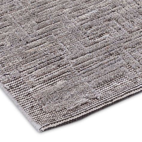 Forma Hand Knotted Woollen Rug – Obeetee Retail Pvt. Ltd.