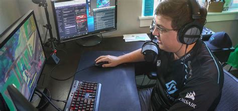 Here Is How A 27YearOld Gamer Is Earning More Than Rs 3.5 Crore Playing ...