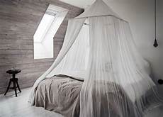 tende baldacchino baldacchino fai da te 20 idee per un letto chic tende baldacchino baldacchino fai da te 20 idee per un letto chic