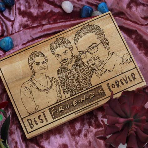 Personalized Wooden Poster & Frame for BFFs | Gifts for F.R.I.E.N.D.S ...