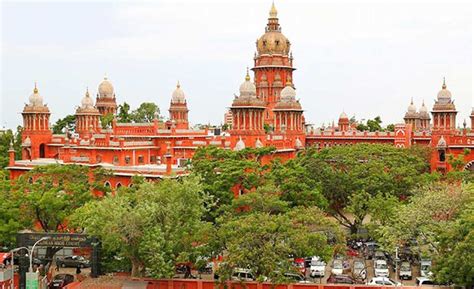 Alcohol license not required in TN: HC