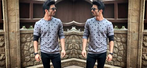 Sushant Singh Rajputs Polka Dot Sweatshirt Will Take You Back To The ...