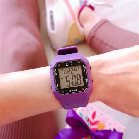 Reloj q&q on sale 10 bar