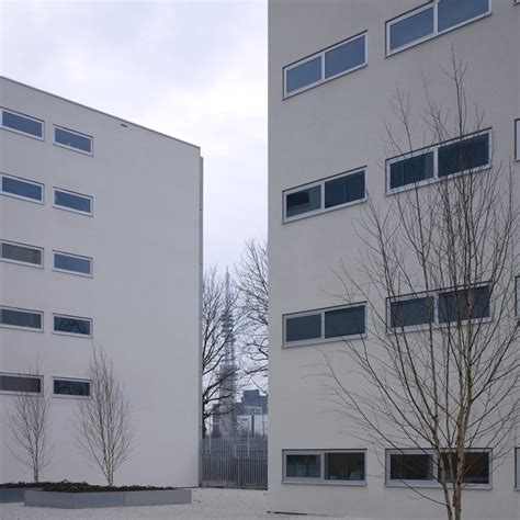 Local Government Building 的图像结果