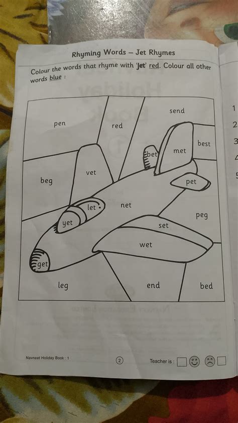 Rhyming Words - Jet RhymesColour the words that rhyme with 'Jet' red. Co..