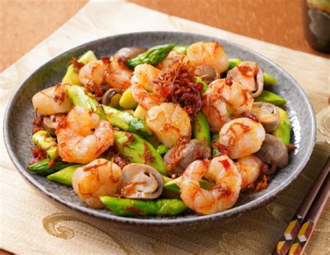Tumis Asparagus, Udang Dan Kerang dengan Saus XO l Recipes l Lee Kum ...