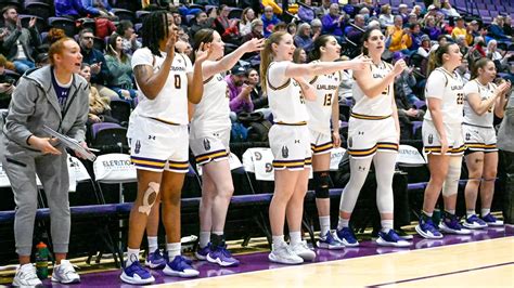 Cooper Surpasses 20 Points, Women’s Basketball Beats New Hampshire ...