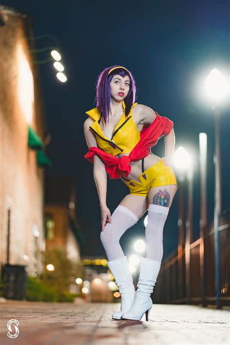 Cowboy Bebop - Faye Valentine Cosplay by myladygabriella on DeviantArt